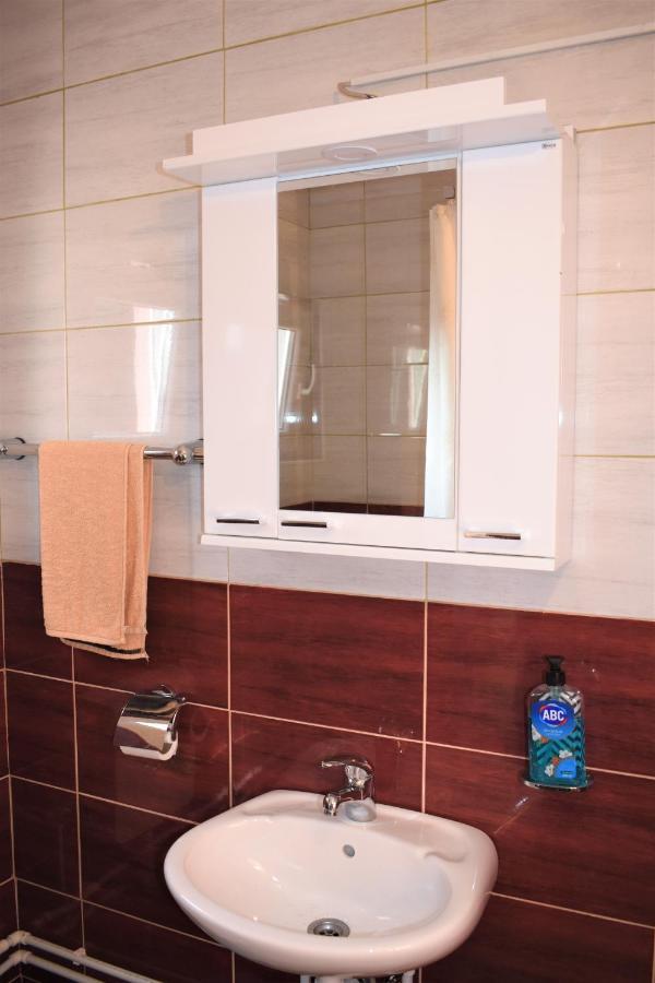 Apartmani Mitrovic 자블야크 외부 사진