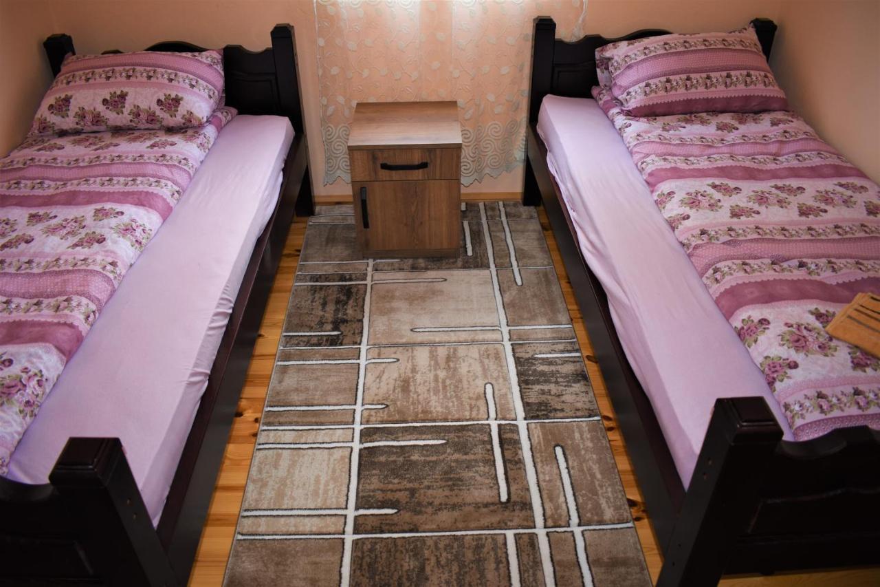 Apartmani Mitrovic 자블야크 외부 사진