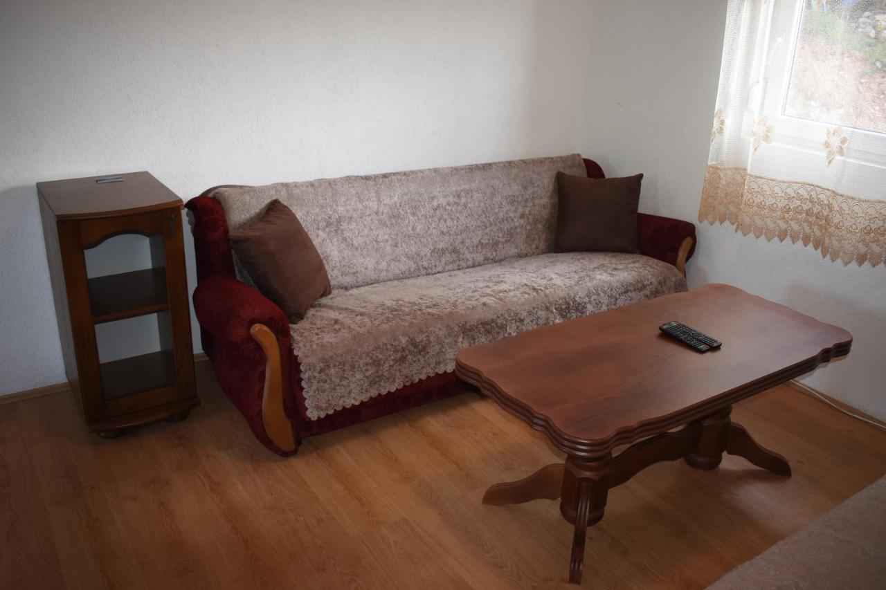 Apartmani Mitrovic 자블야크 외부 사진